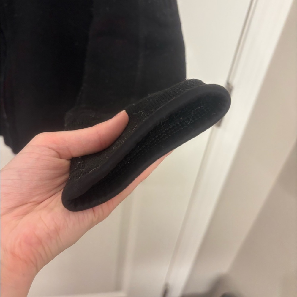 Patagonia Black Full-Zip Fleece Jacket with Small Logo - Picture 9 of 14